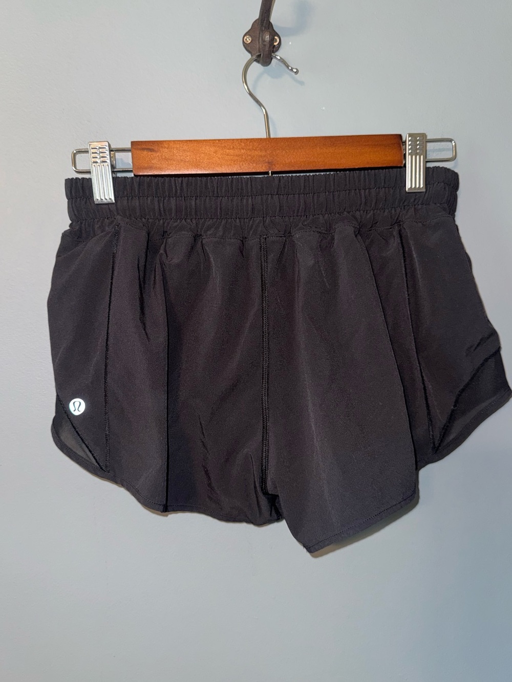 Lululemon Hotty Hot Short II *2.5"
Black - Picture 3 of 5